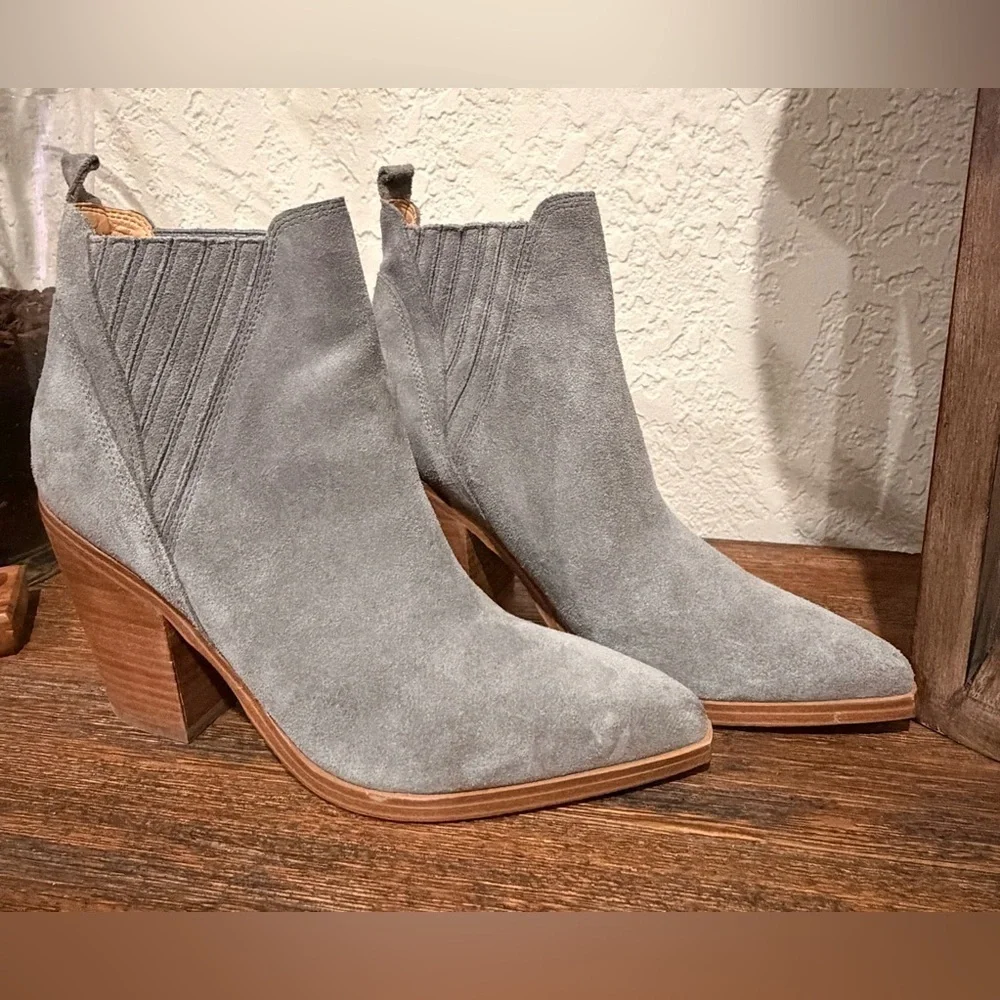 MARC FISHER Women's Suede Leather Gadri Boho Ankle Boots Booties Sz10M